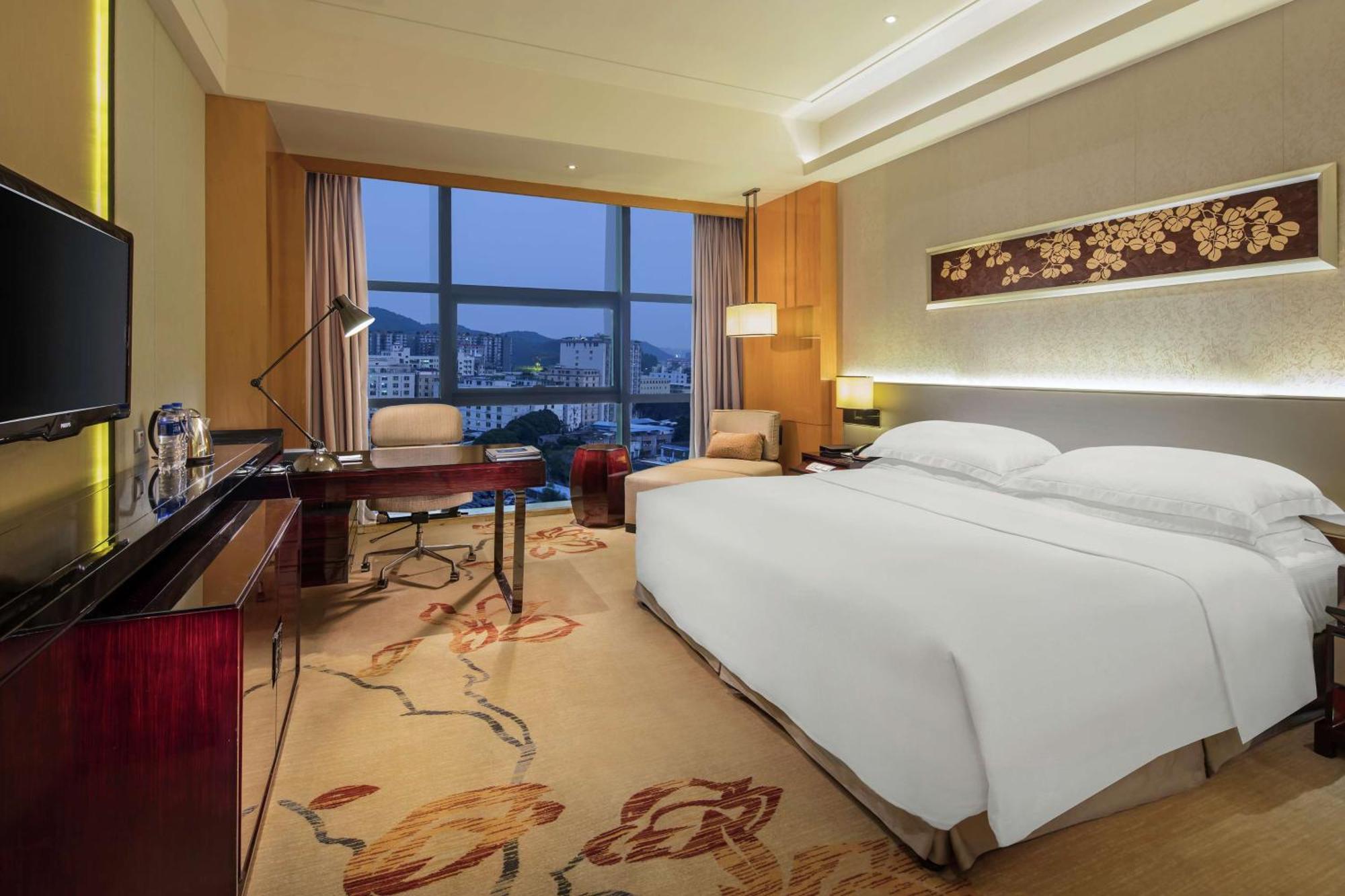 Hilton Guangzhou Baiyun - Free Shuttle For Canton Fair Period, Close To Luhu Golf Club & Leather Market Exteriör bild