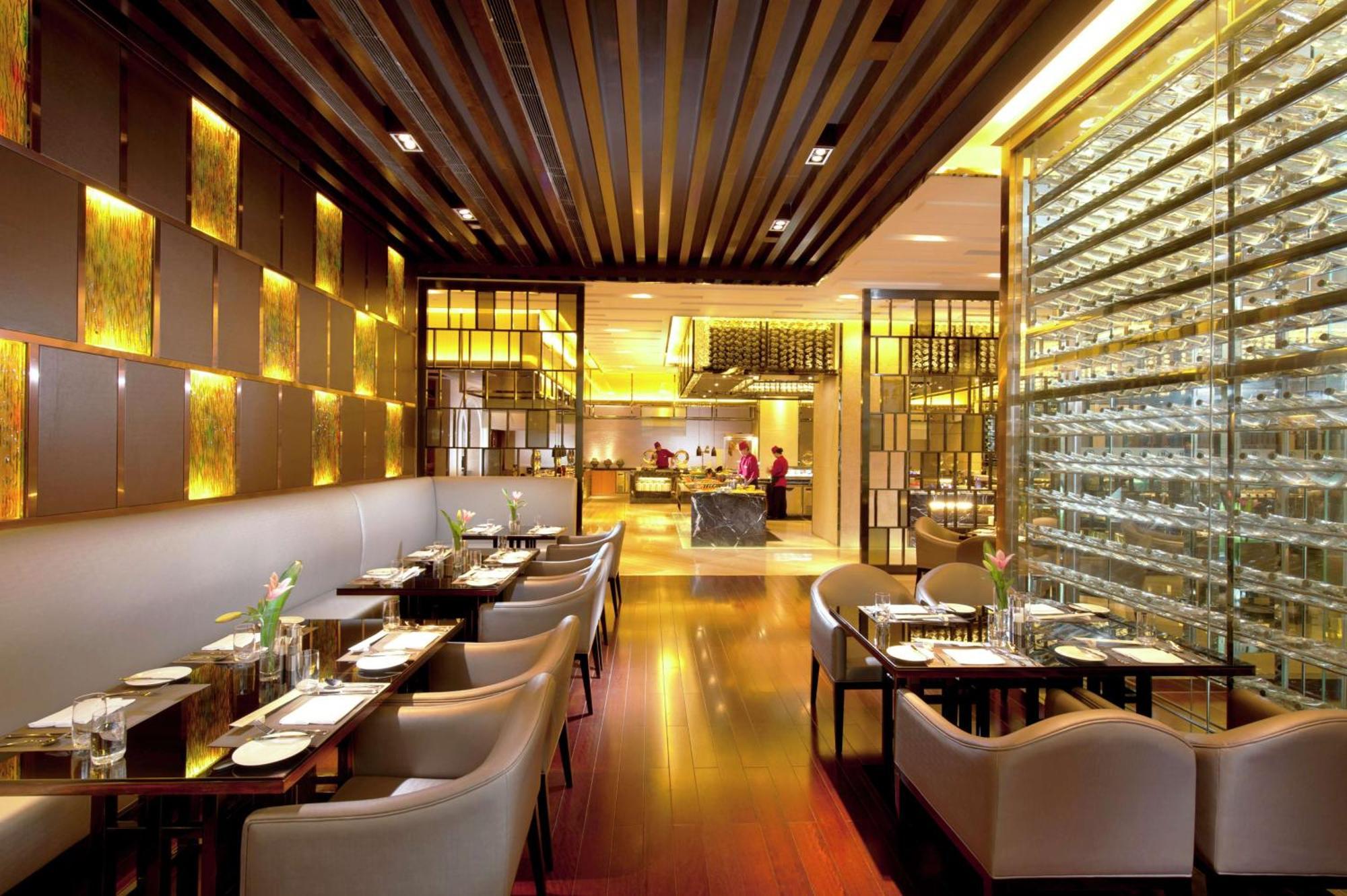 Hilton Guangzhou Baiyun - Free Shuttle For Canton Fair Period, Close To Luhu Golf Club & Leather Market Exteriör bild