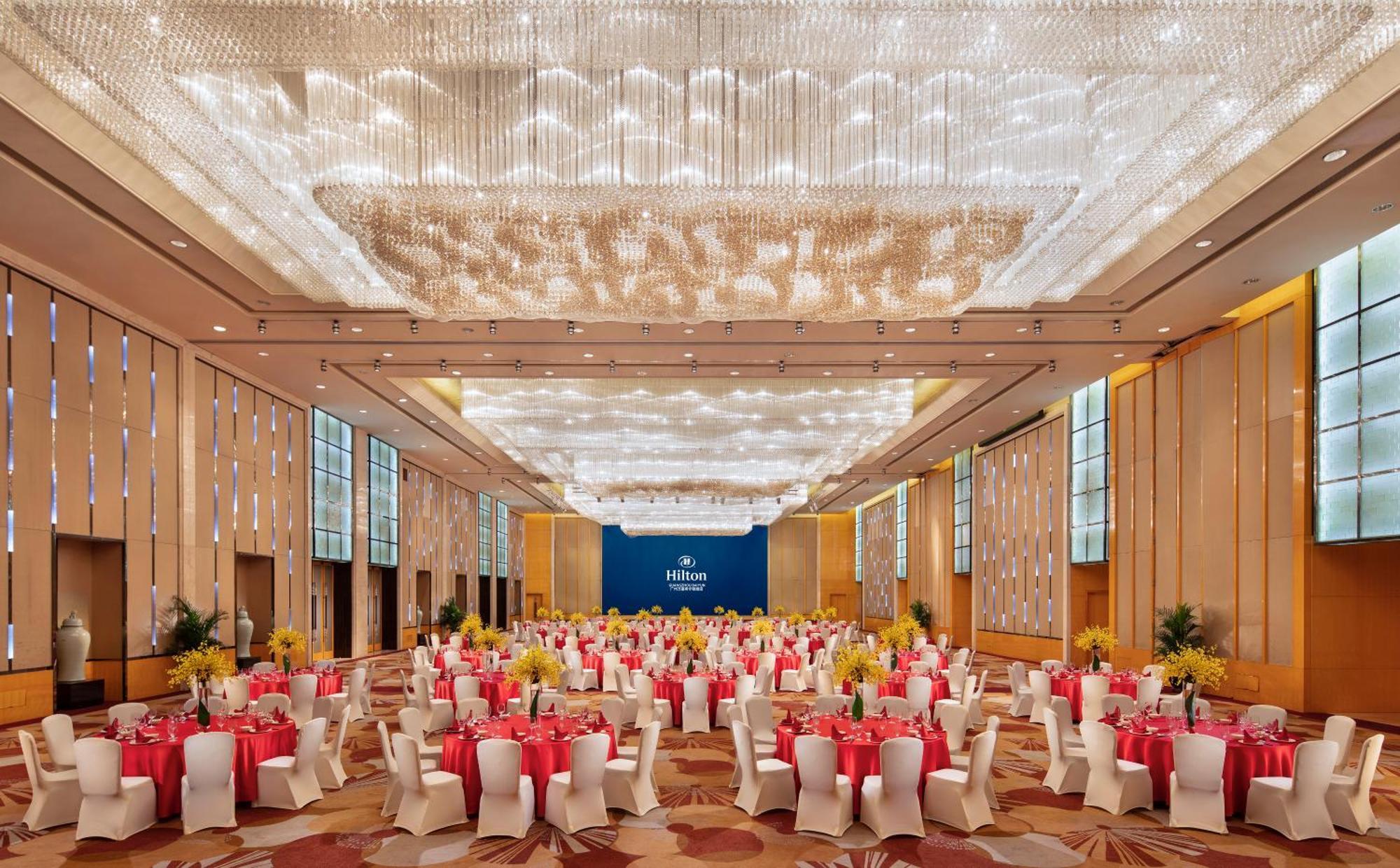Hilton Guangzhou Baiyun - Free Shuttle For Canton Fair Period, Close To Luhu Golf Club & Leather Market Exteriör bild